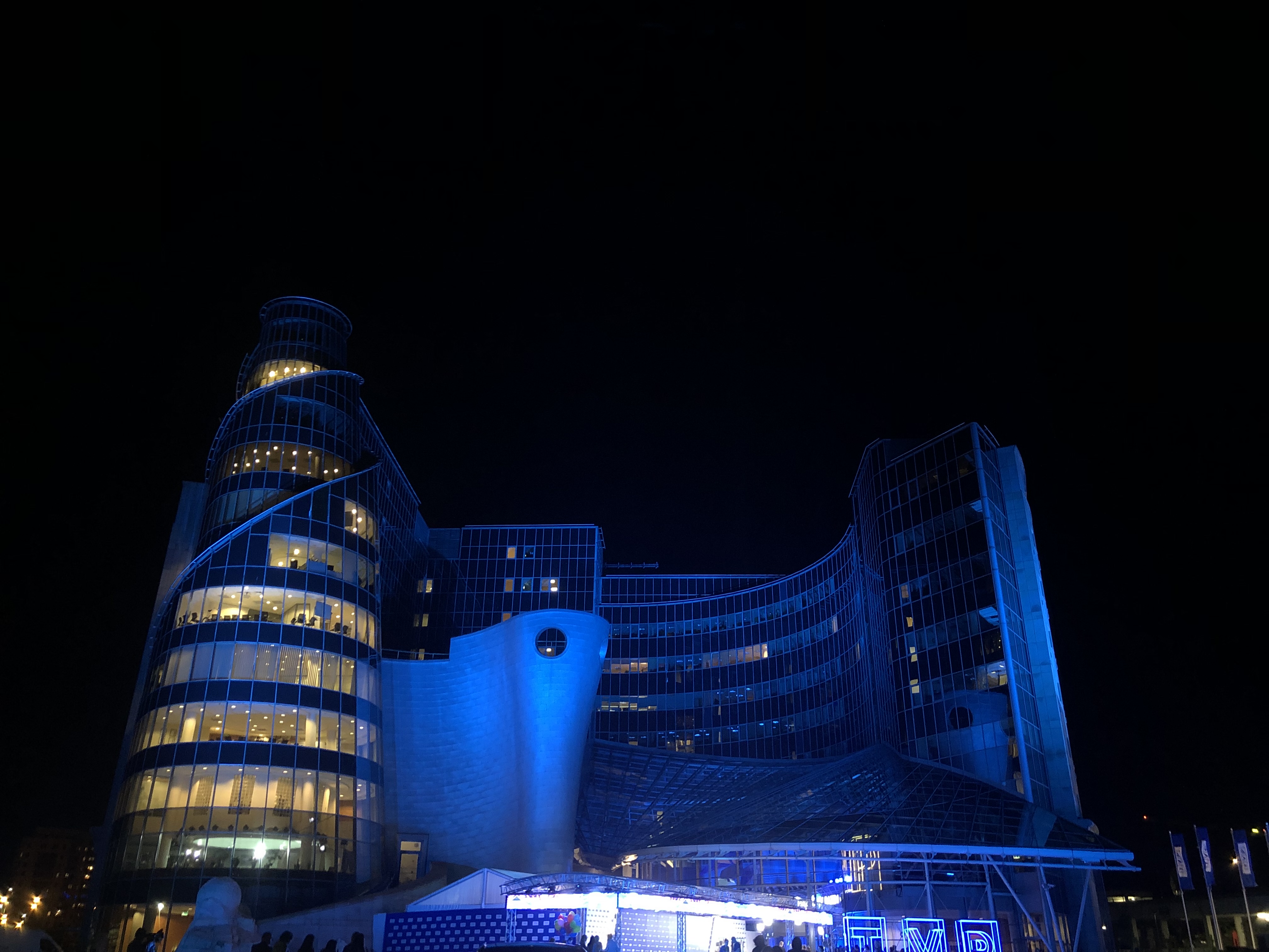 Polskie Preselekcje: Skończyło się, zanim się zaczęło • Medialne rewelacje o wycofaniu Sary James z preselekcji • We wtorek poznamy finalistów konkursu! Gdzie śledzić relację?