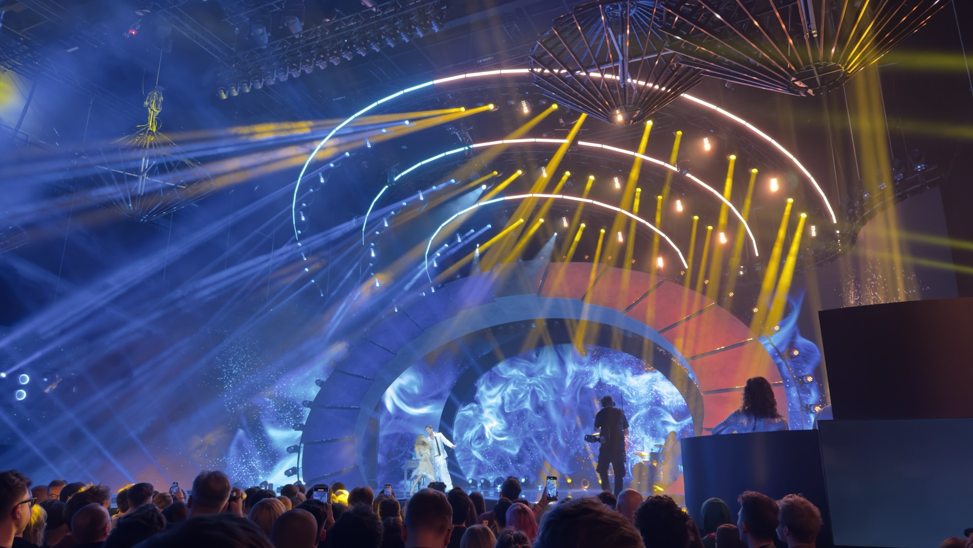 Eurowizja 2025: Znamy reprezentanta Armenii. Co z Włochami? • Daniel Borzewski w finale selekcji San Marino? „Dalej w grze” • Ankieta po polskich preselekcjach: Wypełnij i oceń show oraz występy!
