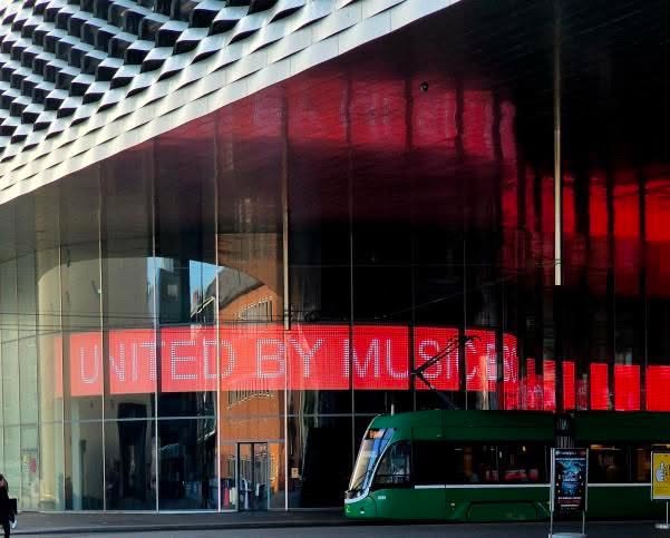 Eurowizja 2025: Tak będzie wyglądał maj w Bazylei! Plan prób technicznych i generalnych, atrakcje i udogodnienia w mieście, Centrum Prasowe. Miasto będzie żyło konkursem